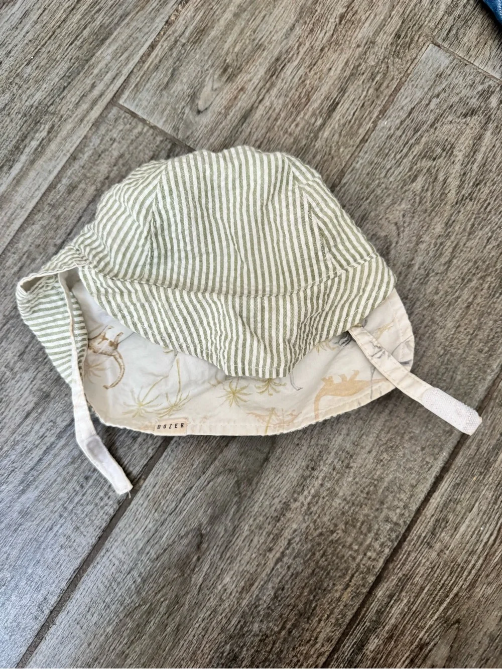 Reversible Kids Bucket Hat in Cream Dinosaur Print and Green Stripe